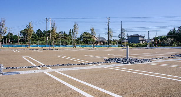 株式会社アクアイグニス 駐車場